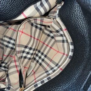 Authentic Burberry Black leather Shoulder Tote Bag